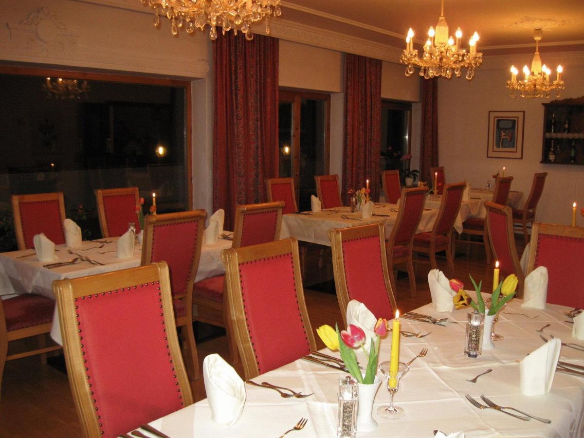 Hotel Bellevue Нойштіфт-ім-Штубайталь Екстер'єр фото